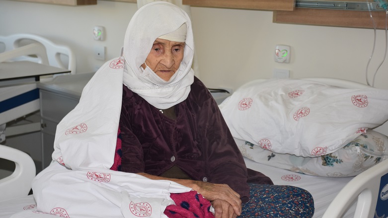 Şırnak’ta 120 yaşındaki kadın coronavirüsü yendi